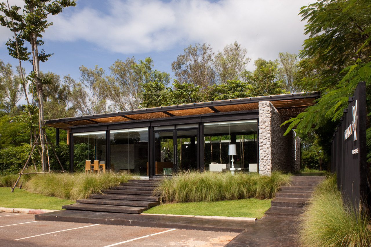 Botanica Sales Office & Showroom