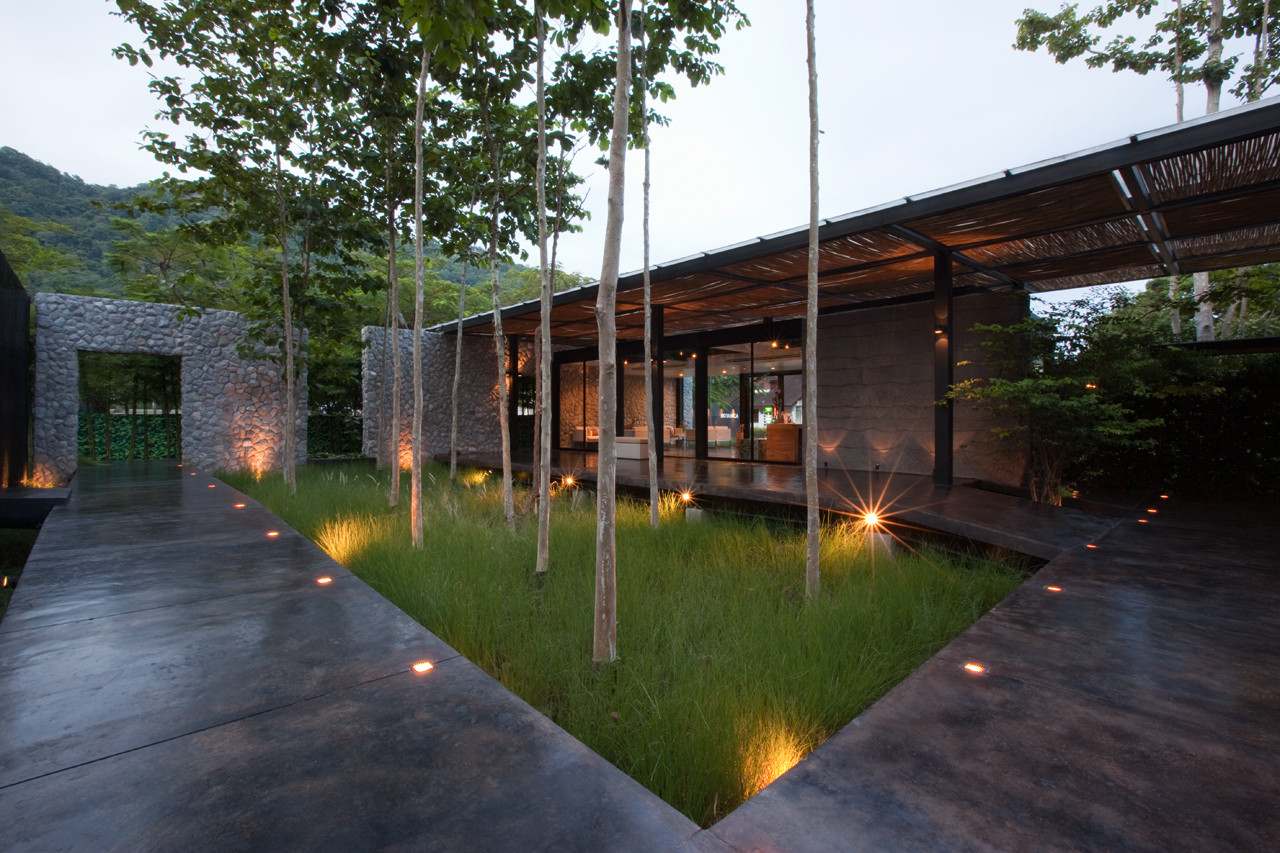 Botanica Sales Office & Showroom